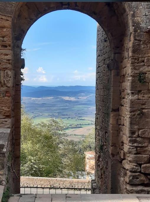Benvenuti Da Linda E David Apartment Volterra Exterior foto