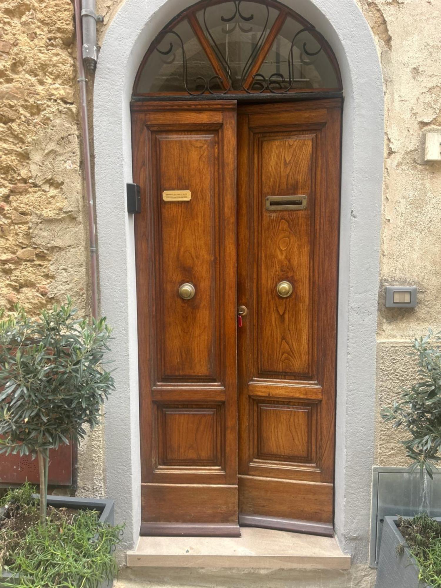 Benvenuti Da Linda E David Apartment Volterra Exterior foto